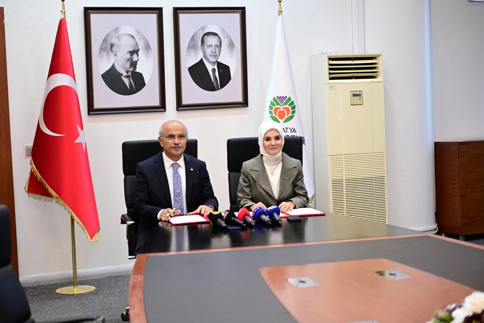 Engelsiz Yaşam Merkezi İçin İmzalar Atıldı