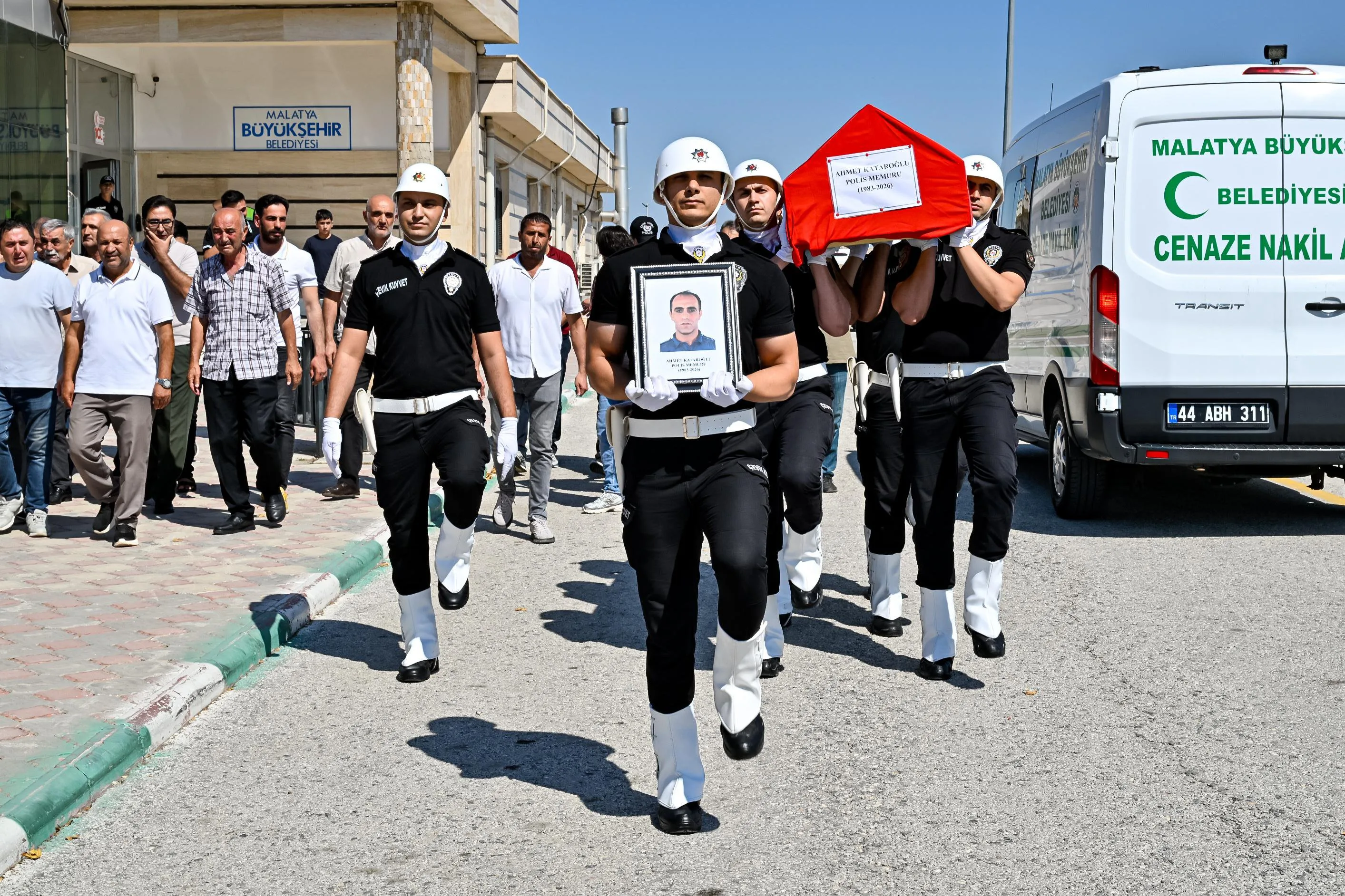 Malatyalı Polis Memuru Ahmet Kataroğlu Dualarla Uğurlandı