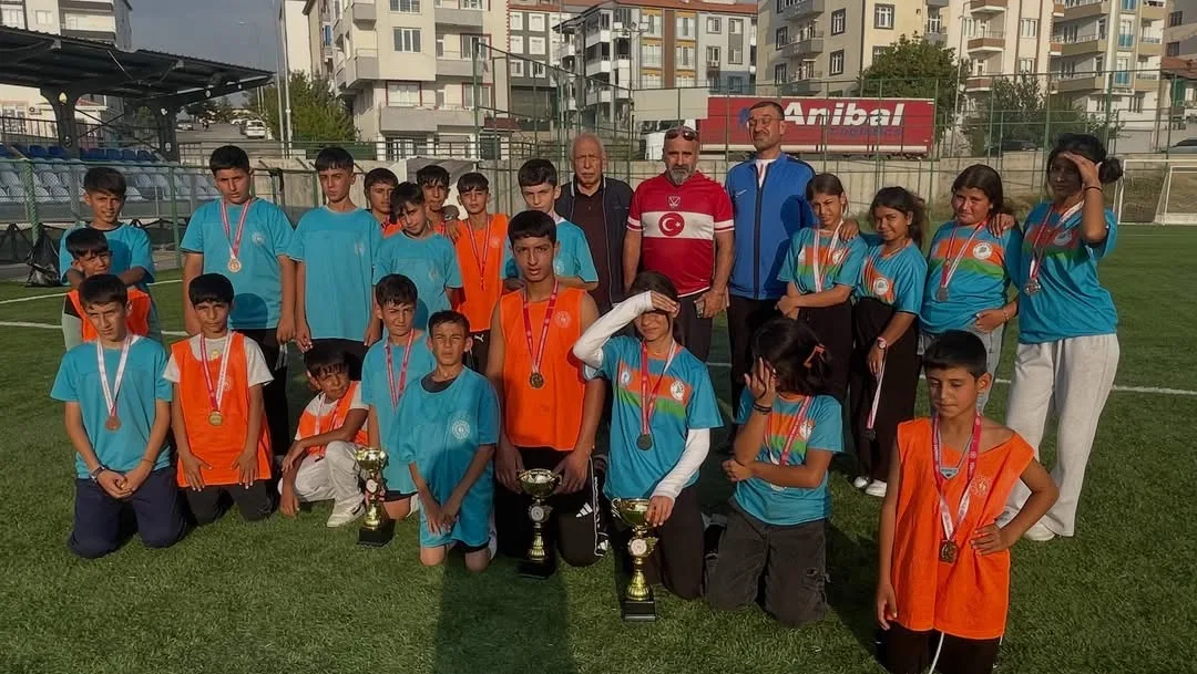 Malatya’da Genç Hokeyciler Sahada Buluştu