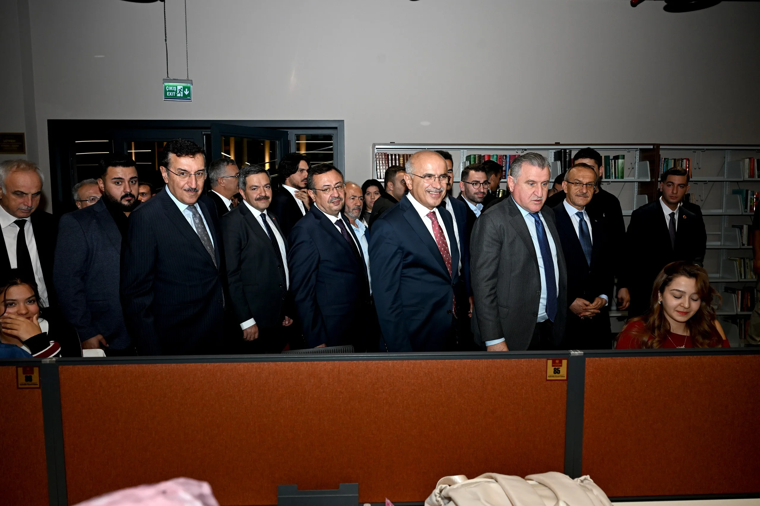 Şehir Kütüphanesi, Gençlik ve Spor Tesislerinin Açılışı Gerçekleştirildi